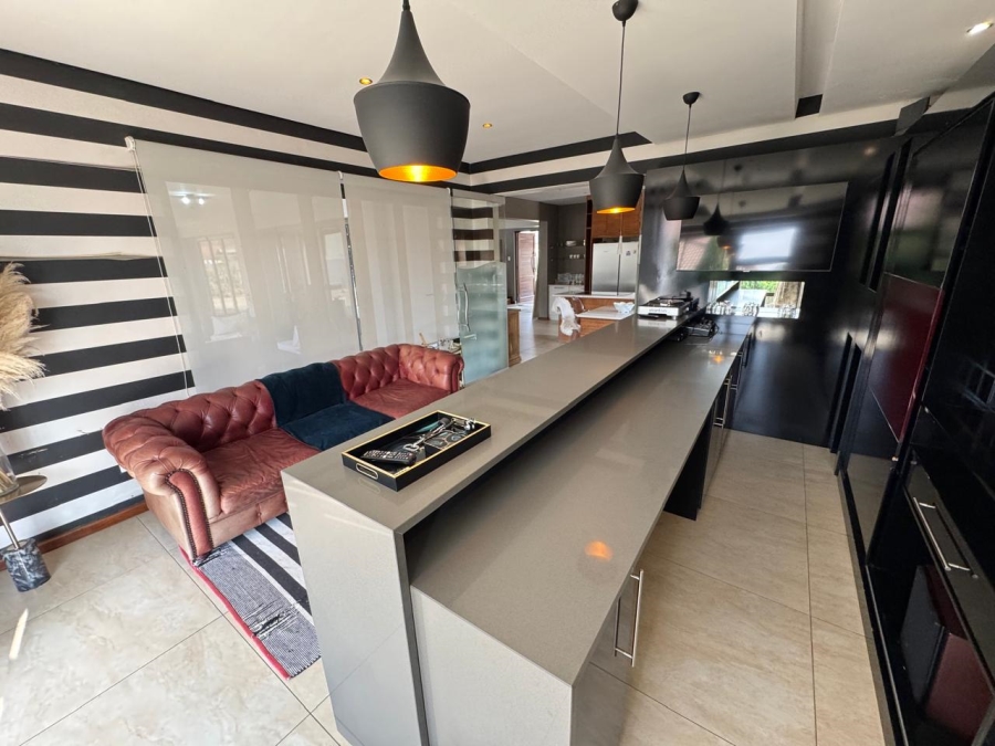5 Bedroom Property for Sale in Noordrand Mpumalanga