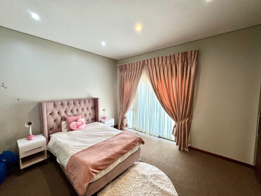 5 Bedroom Property for Sale in Noordrand Mpumalanga