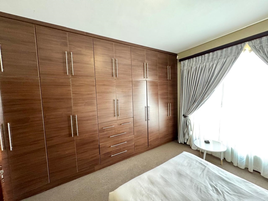 5 Bedroom Property for Sale in Noordrand Mpumalanga