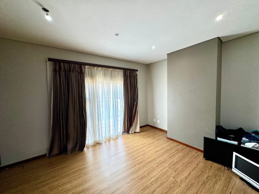 5 Bedroom Property for Sale in Noordrand Mpumalanga