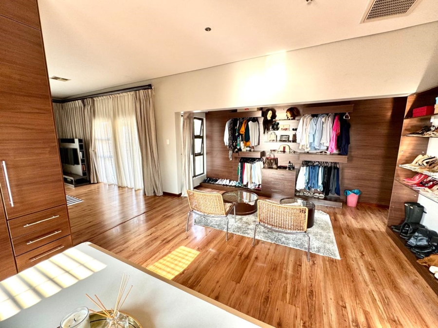 5 Bedroom Property for Sale in Noordrand Mpumalanga