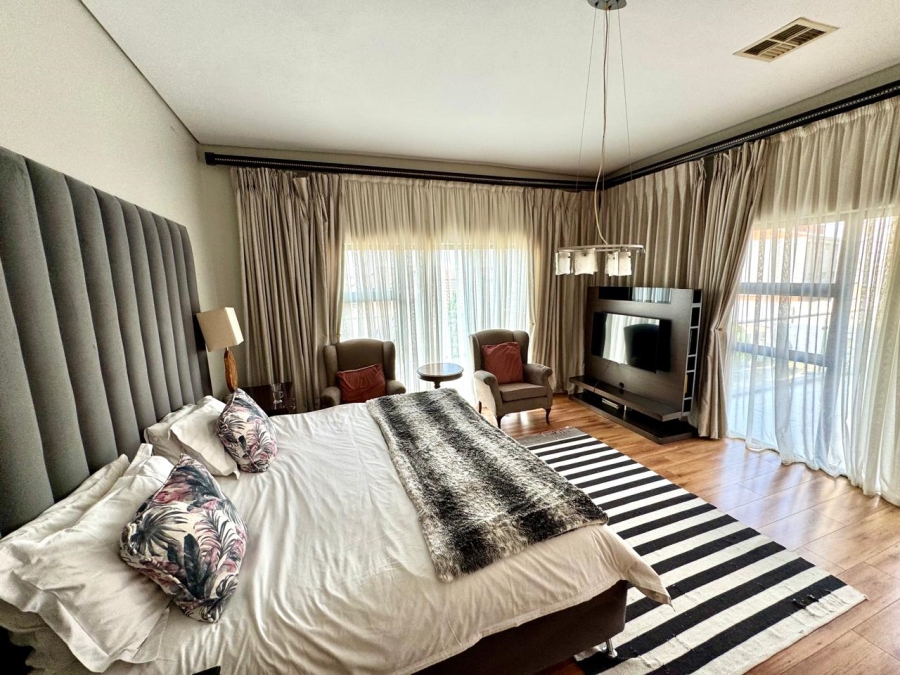 5 Bedroom Property for Sale in Noordrand Mpumalanga