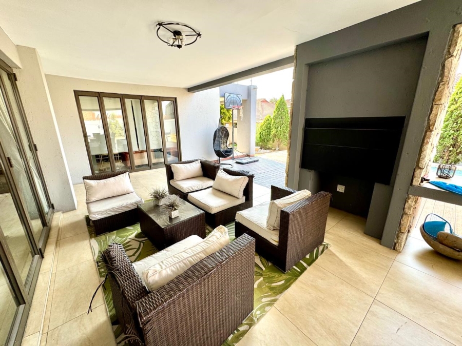 5 Bedroom Property for Sale in Noordrand Mpumalanga