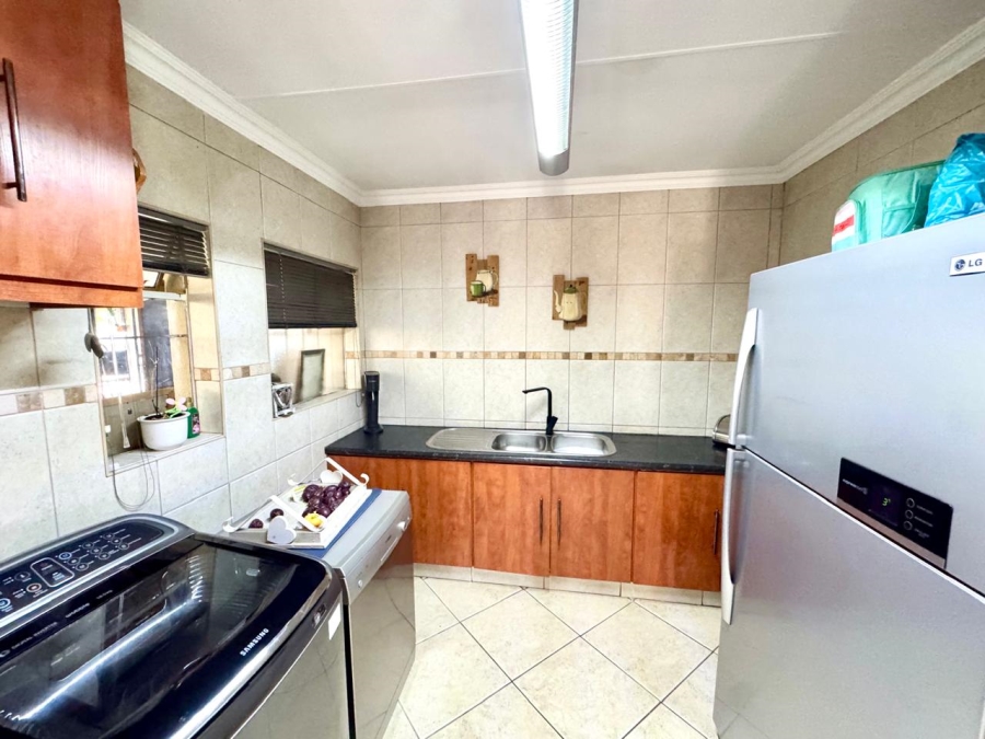 4 Bedroom Property for Sale in Sunset Park Mpumalanga