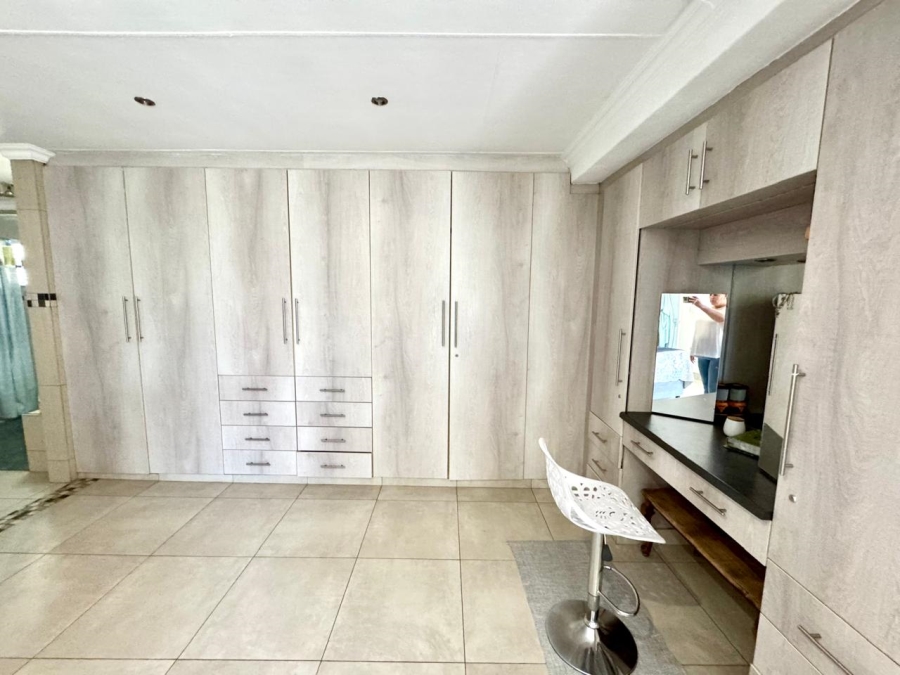 4 Bedroom Property for Sale in Sunset Park Mpumalanga