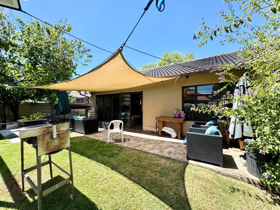 4 Bedroom Property for Sale in Sunset Park Mpumalanga