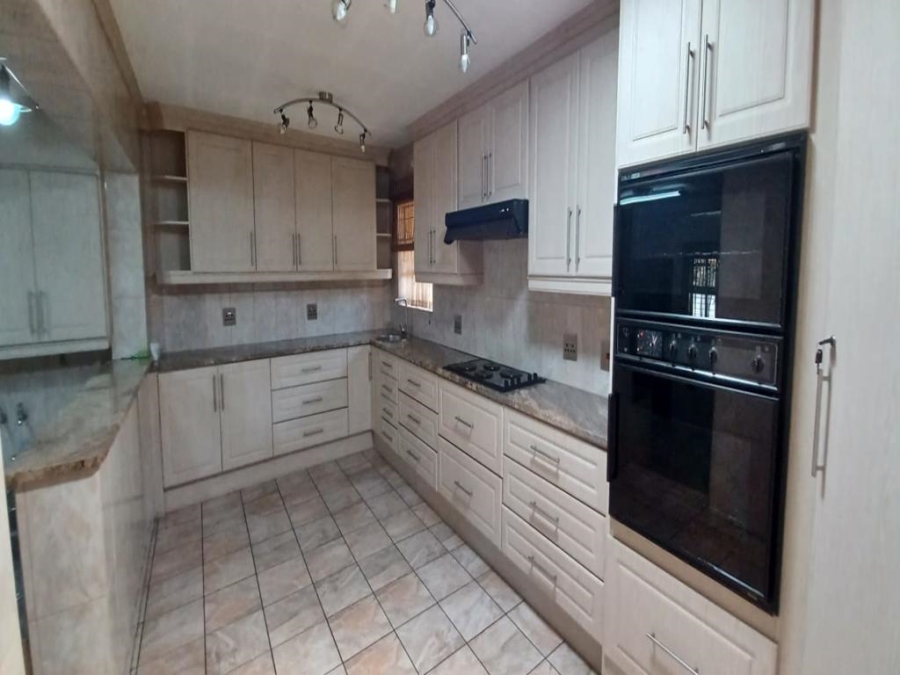 4 Bedroom Property for Sale in Secunda Mpumalanga