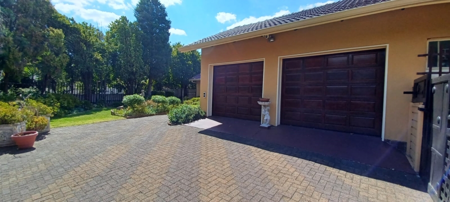 4 Bedroom Property for Sale in Secunda Mpumalanga