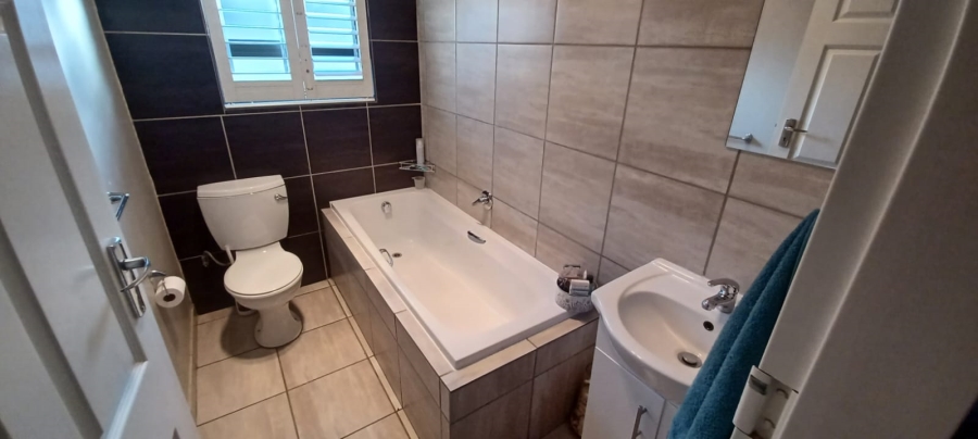 3 Bedroom Property for Sale in Terra Nova Mpumalanga