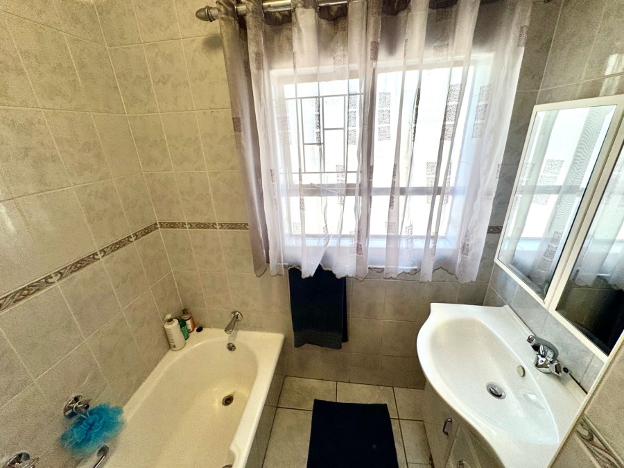 4 Bedroom Property for Sale in Secunda Mpumalanga