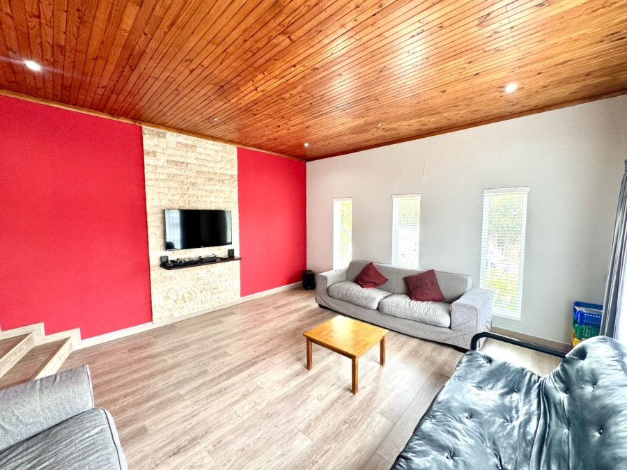 4 Bedroom Property for Sale in Secunda Mpumalanga