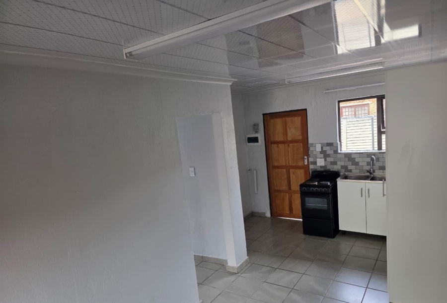 1 Bedroom Property for Sale in Secunda Mpumalanga