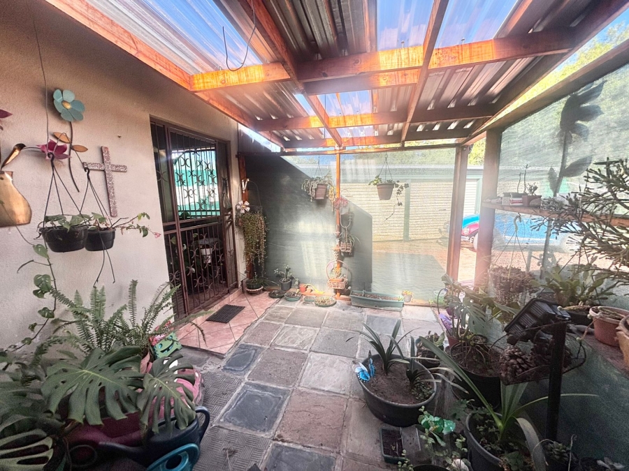 4 Bedroom Property for Sale in Cosmosrand Mpumalanga