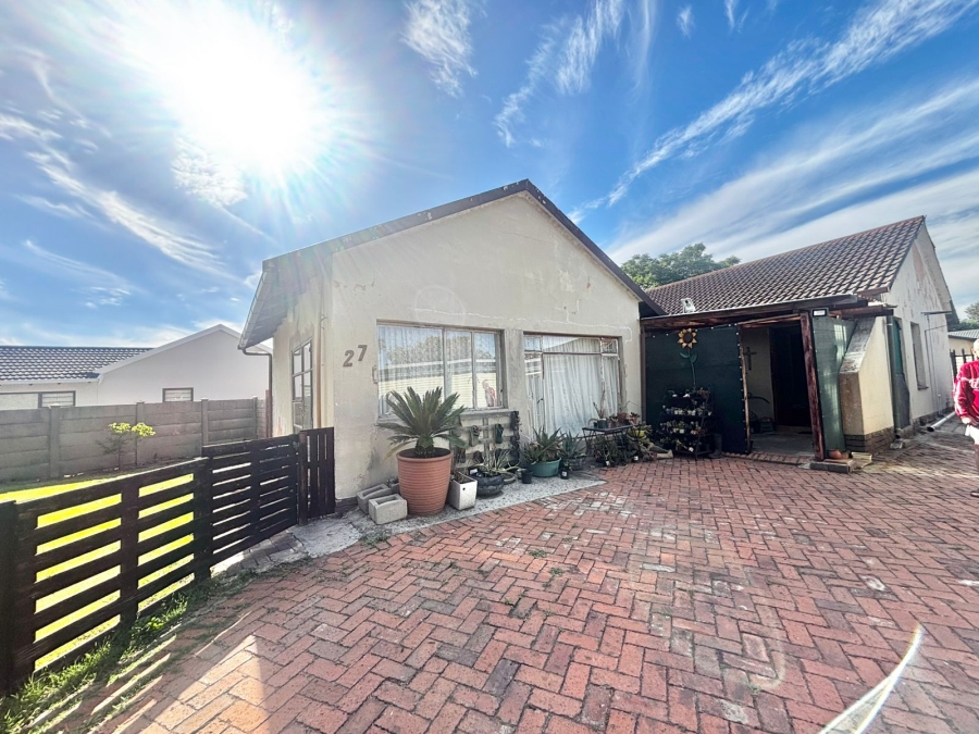 4 Bedroom Property for Sale in Cosmosrand Mpumalanga