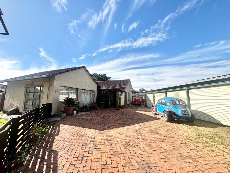 4 Bedroom Property for Sale in Cosmosrand Mpumalanga