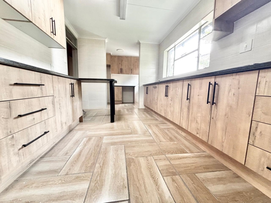 4 Bedroom Property for Sale in Kruinpark Mpumalanga