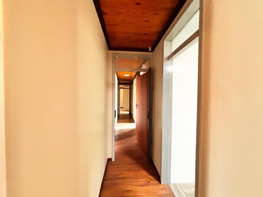 4 Bedroom Property for Sale in Kruinpark Mpumalanga