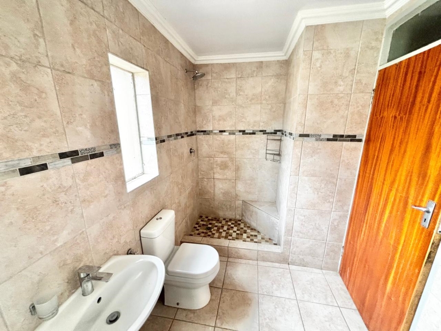 4 Bedroom Property for Sale in Kruinpark Mpumalanga