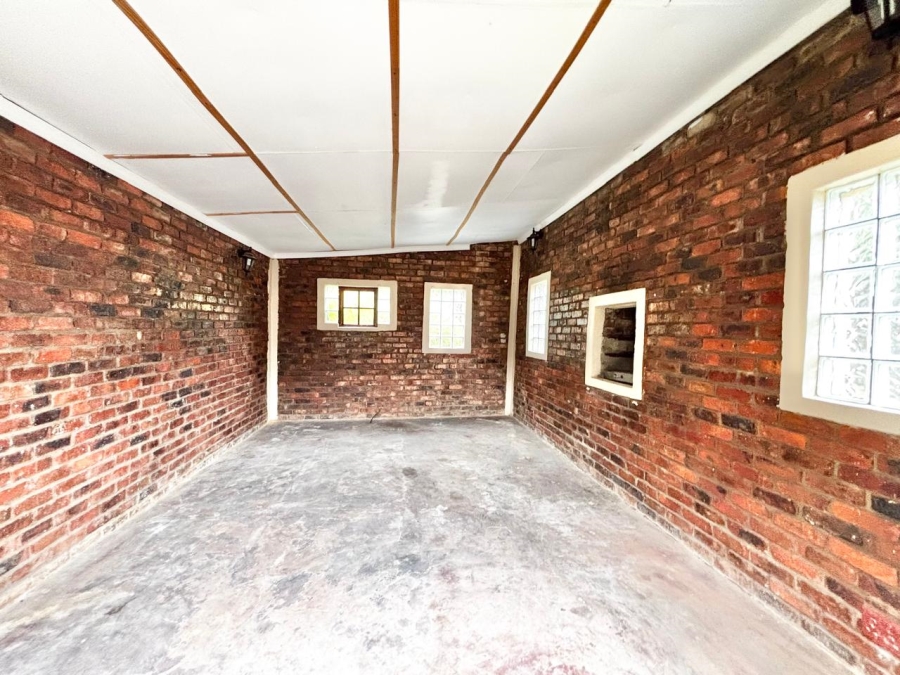 4 Bedroom Property for Sale in Kruinpark Mpumalanga