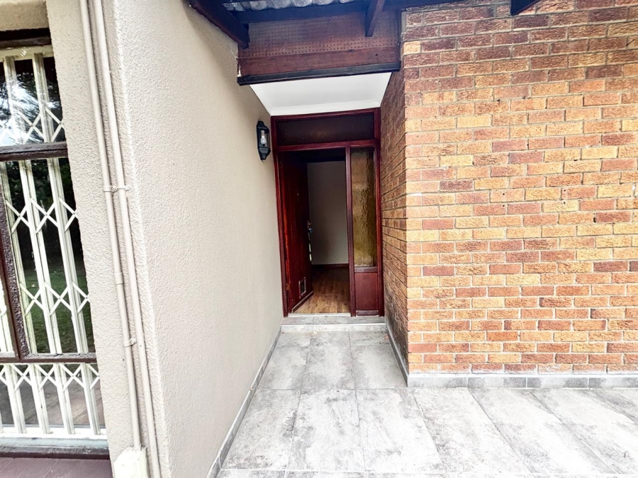 4 Bedroom Property for Sale in Kruinpark Mpumalanga