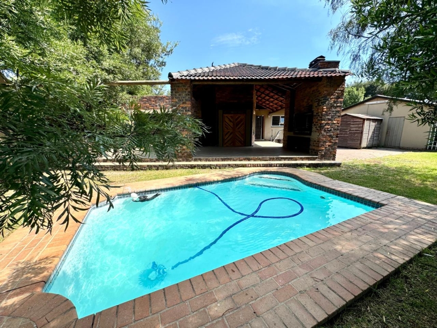 3 Bedroom Property for Sale in Cosmosrand Mpumalanga