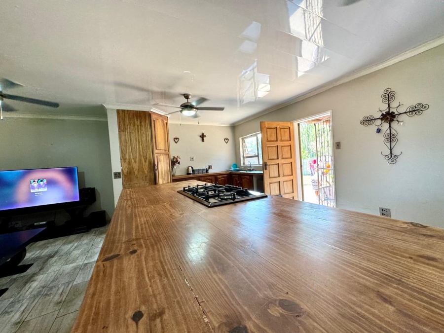 3 Bedroom Property for Sale in Cosmosrand Mpumalanga