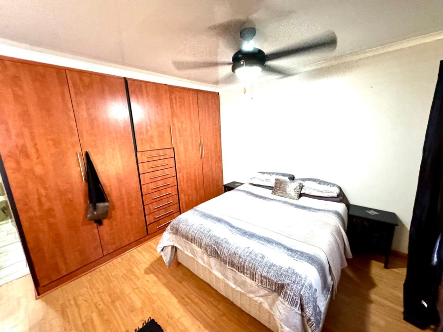 3 Bedroom Property for Sale in Cosmosrand Mpumalanga