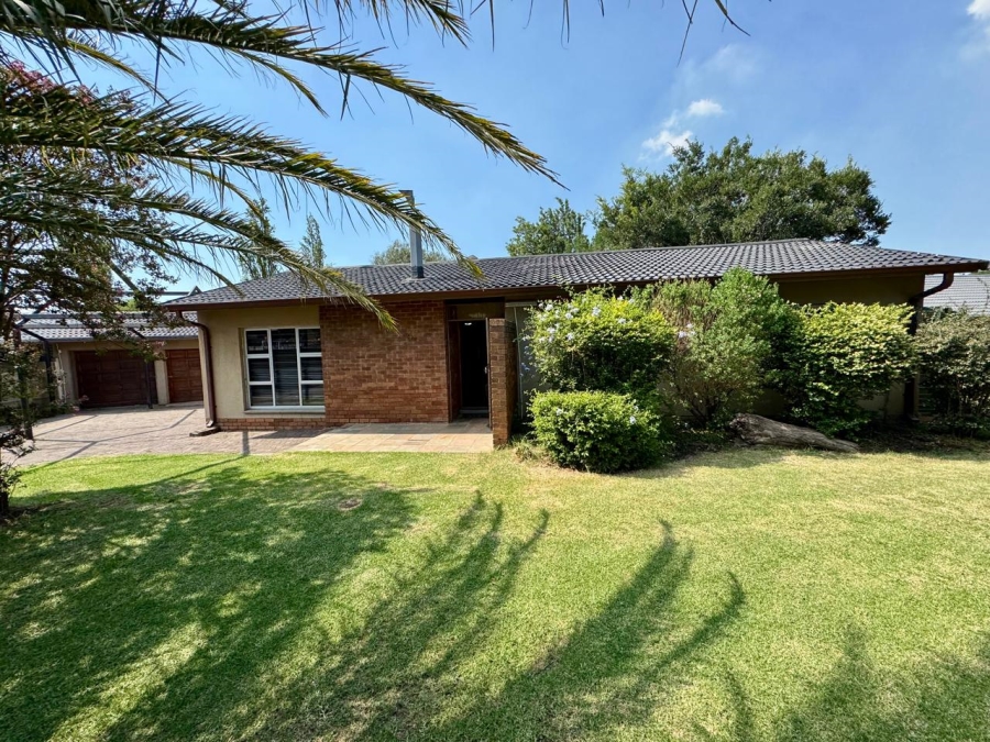 3 Bedroom Property for Sale in Cosmosrand Mpumalanga
