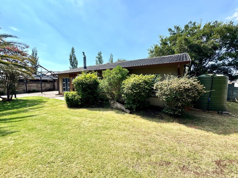 3 Bedroom Property for Sale in Cosmosrand Mpumalanga