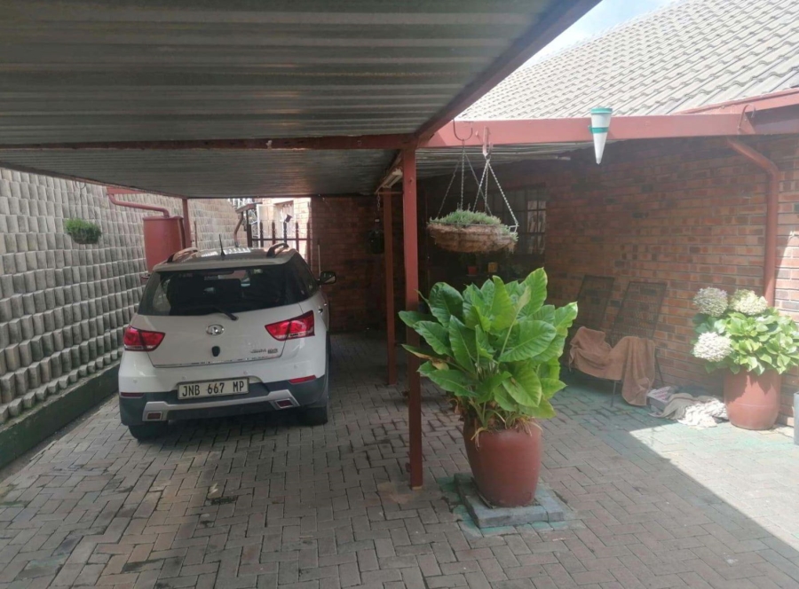 3 Bedroom Property for Sale in Meyerville Mpumalanga