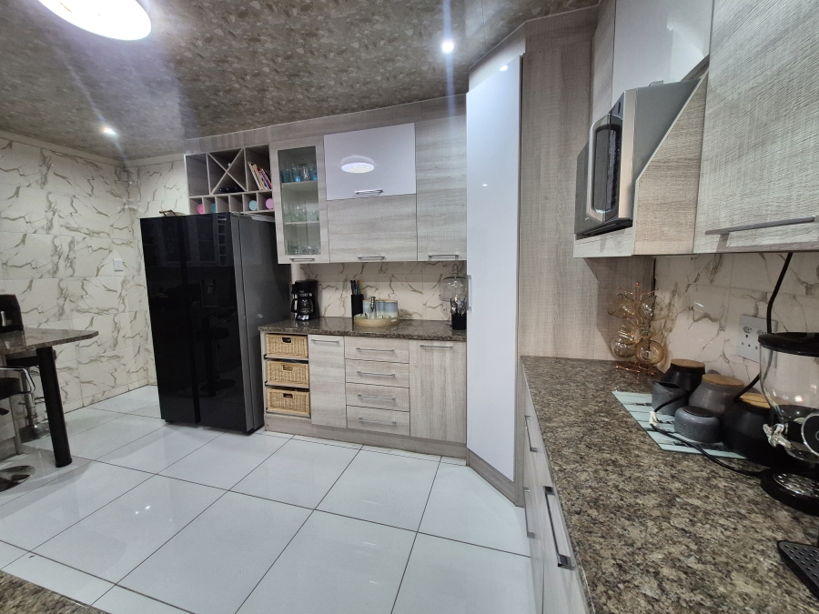 3 Bedroom Property for Sale in Kinross Mpumalanga