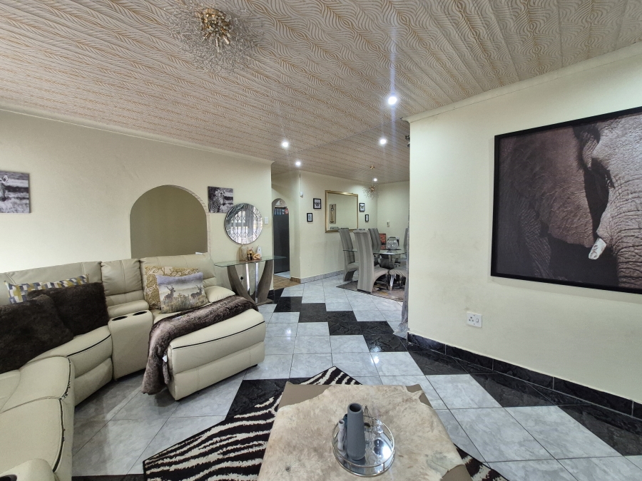 3 Bedroom Property for Sale in Kinross Mpumalanga