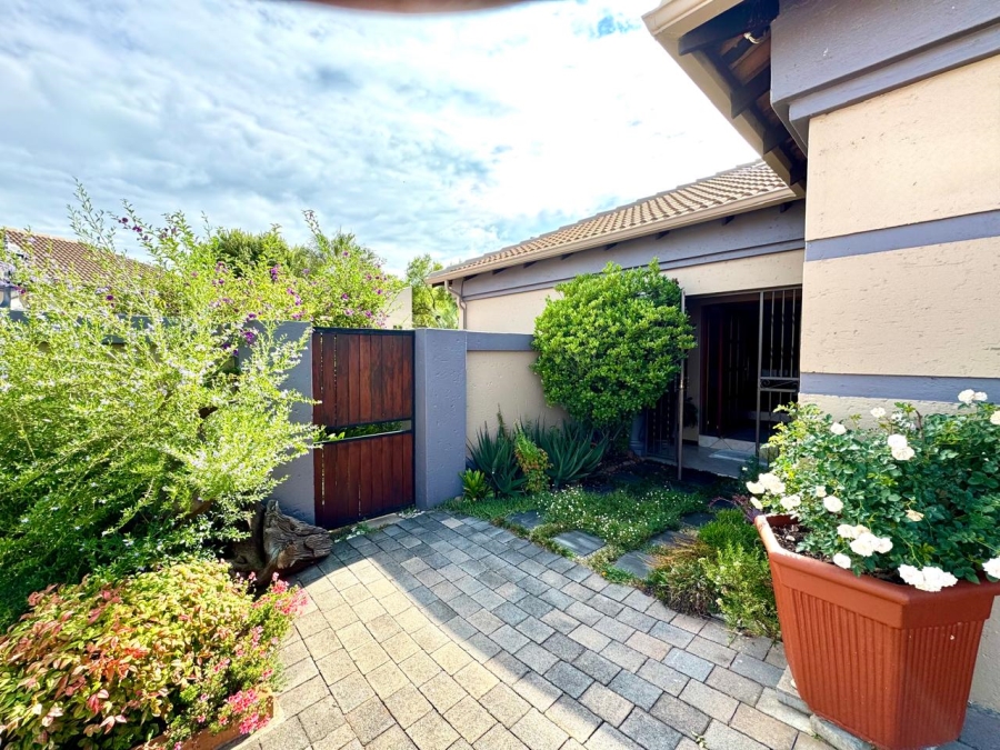 3 Bedroom Property for Sale in Cosmosrand Mpumalanga