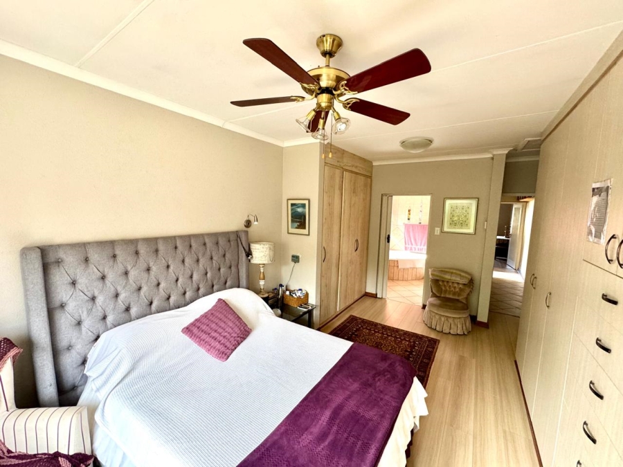 3 Bedroom Property for Sale in Cosmosrand Mpumalanga