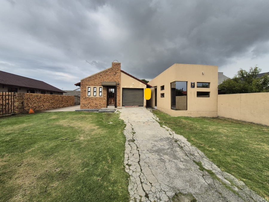 3 Bedroom Property for Sale in Embalenhle Ext 4 Mpumalanga