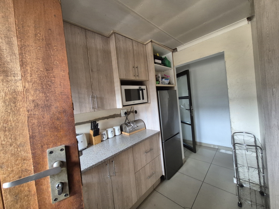 3 Bedroom Property for Sale in Embalenhle Ext 4 Mpumalanga