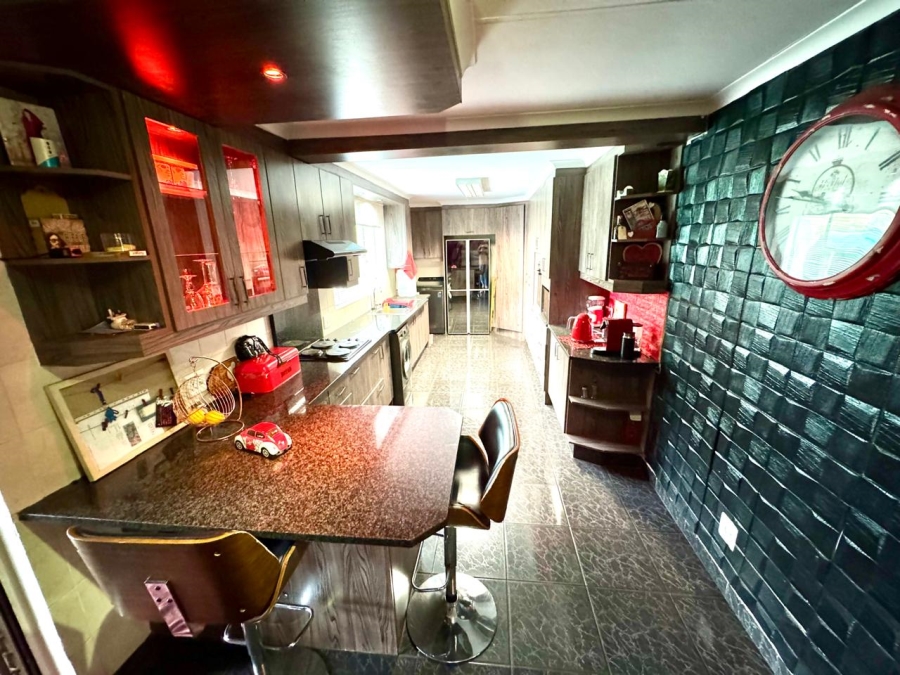 3 Bedroom Property for Sale in Secunda Mpumalanga