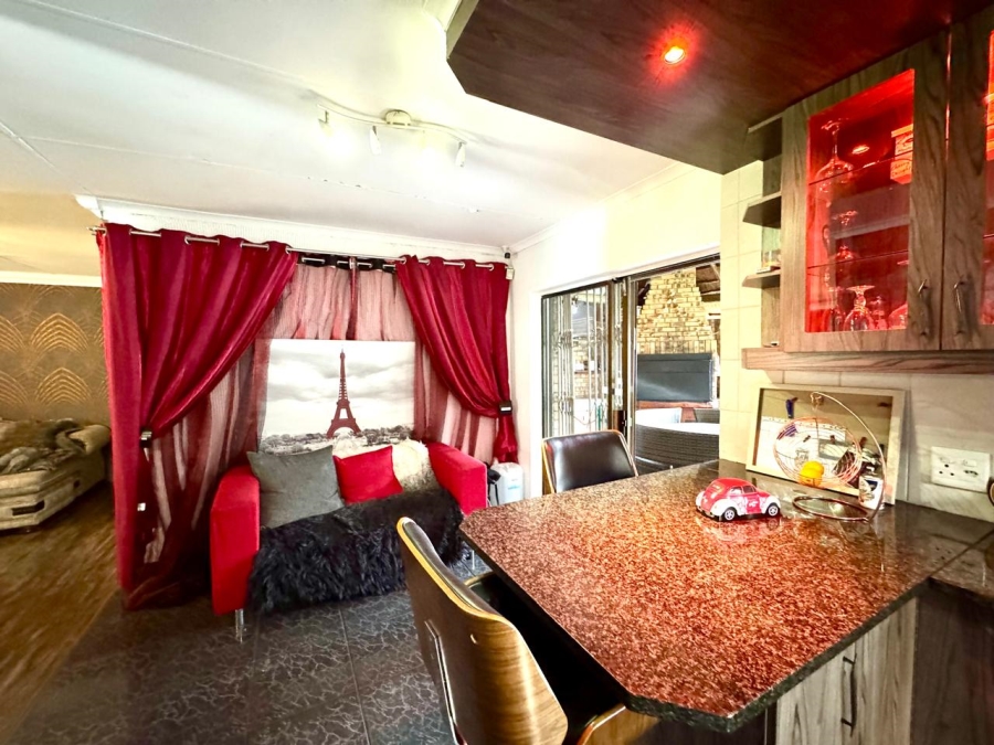 3 Bedroom Property for Sale in Secunda Mpumalanga