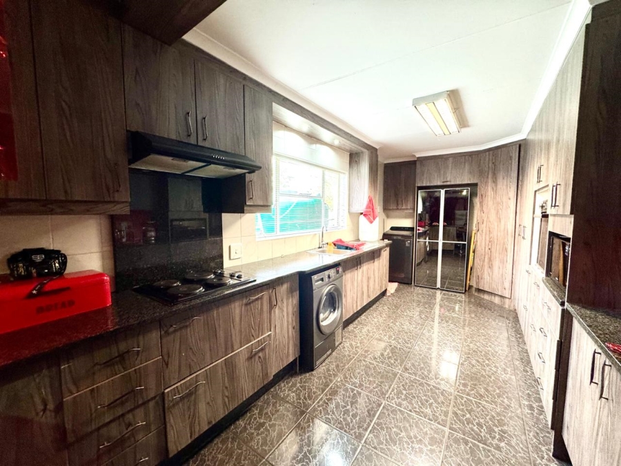 3 Bedroom Property for Sale in Secunda Mpumalanga