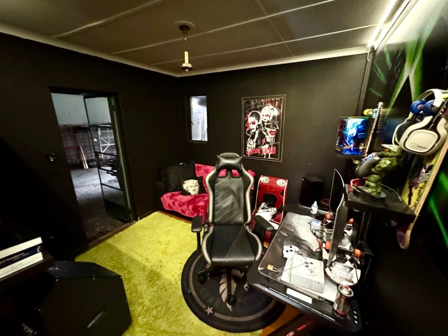 3 Bedroom Property for Sale in Secunda Mpumalanga