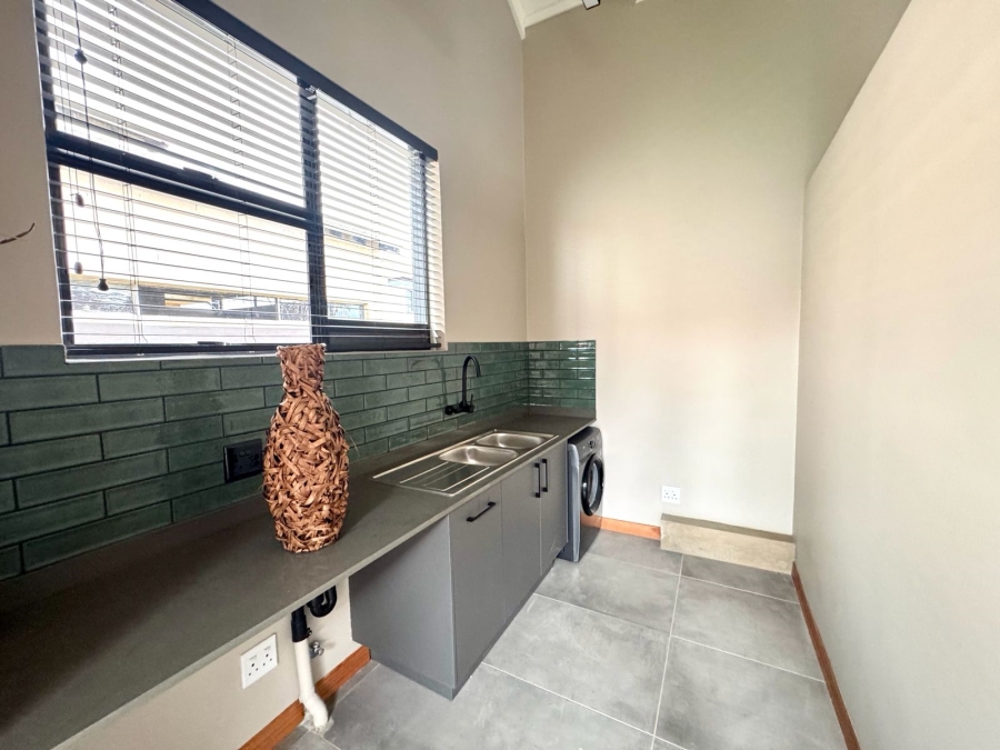 3 Bedroom Property for Sale in Terra Nova Mpumalanga