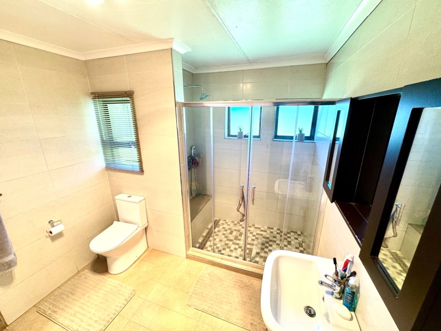 4 Bedroom Property for Sale in Cosmosrand Mpumalanga