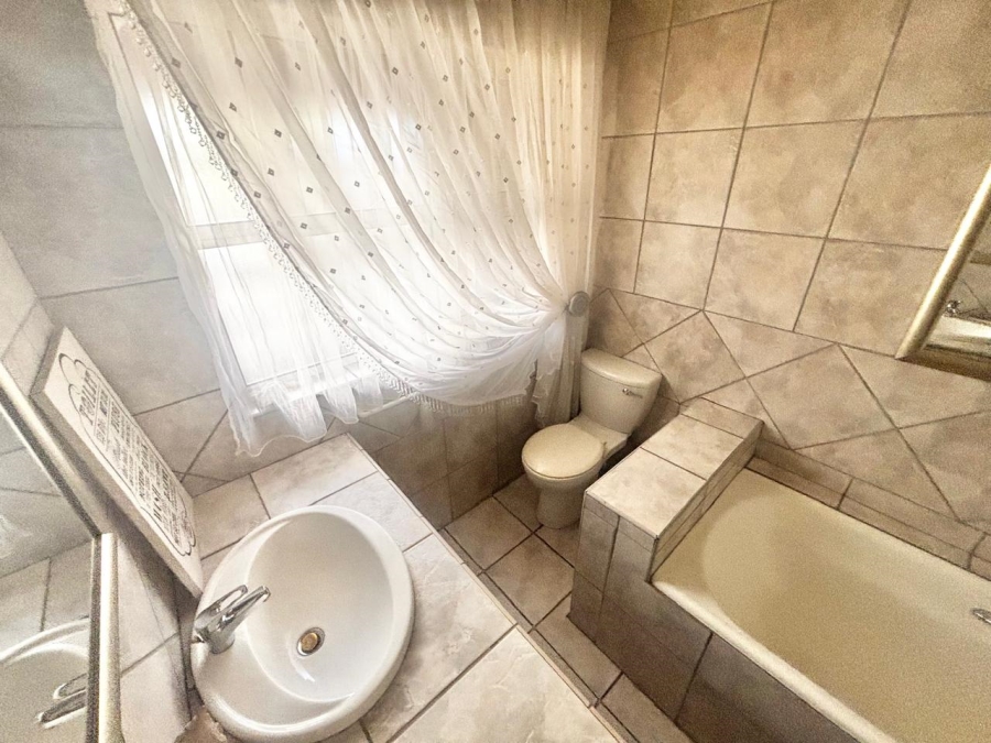 3 Bedroom Property for Sale in Trichardt Mpumalanga