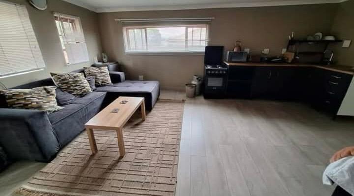 6 Bedroom Property for Sale in Trichardt Mpumalanga