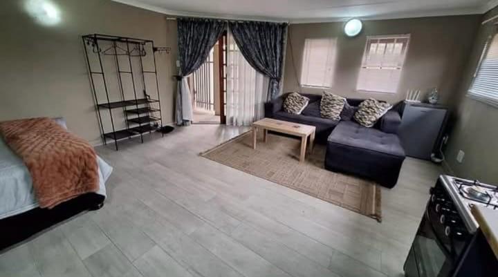 6 Bedroom Property for Sale in Trichardt Mpumalanga