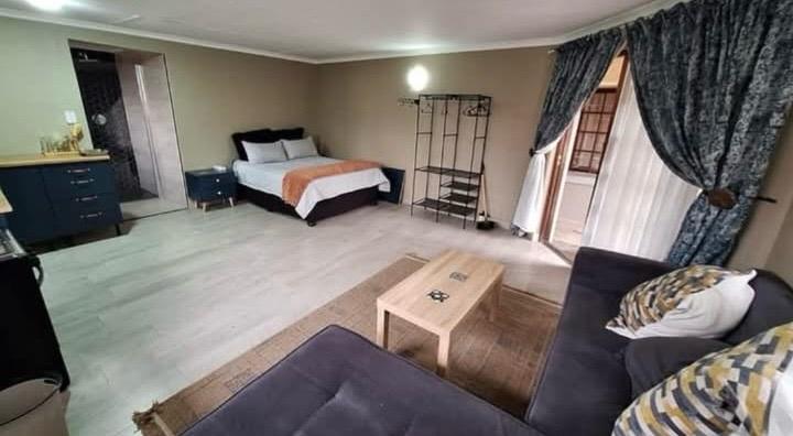 6 Bedroom Property for Sale in Trichardt Mpumalanga