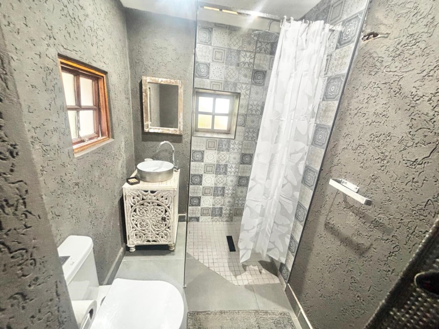 6 Bedroom Property for Sale in Trichardt Mpumalanga