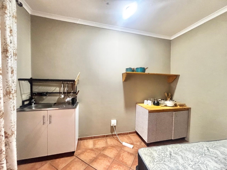 6 Bedroom Property for Sale in Trichardt Mpumalanga