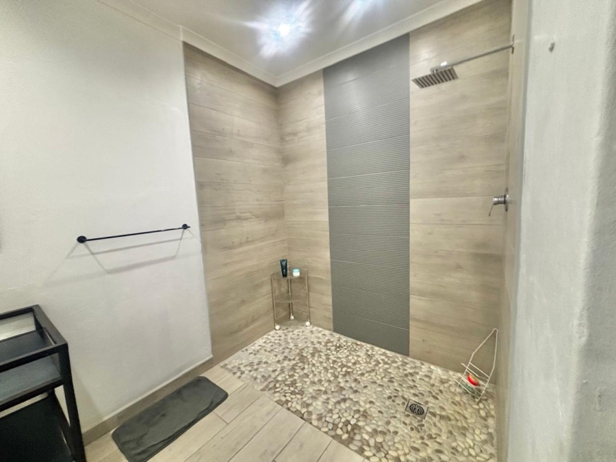 6 Bedroom Property for Sale in Trichardt Mpumalanga