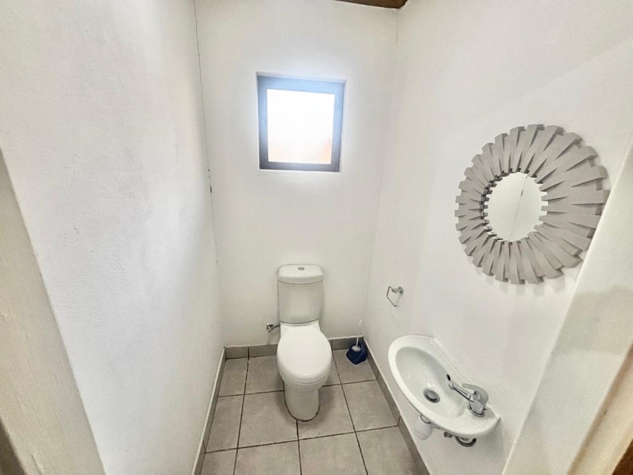 4 Bedroom Property for Sale in Kruinpark Mpumalanga